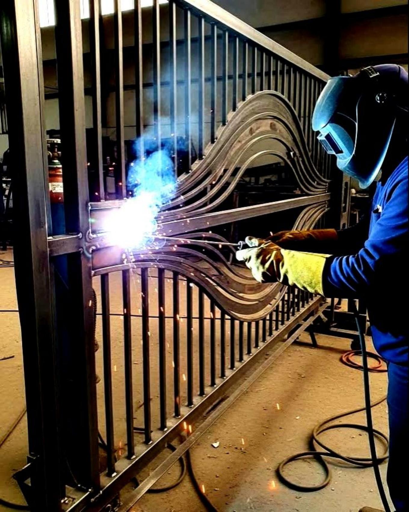 Fabrication d'un portail métallique